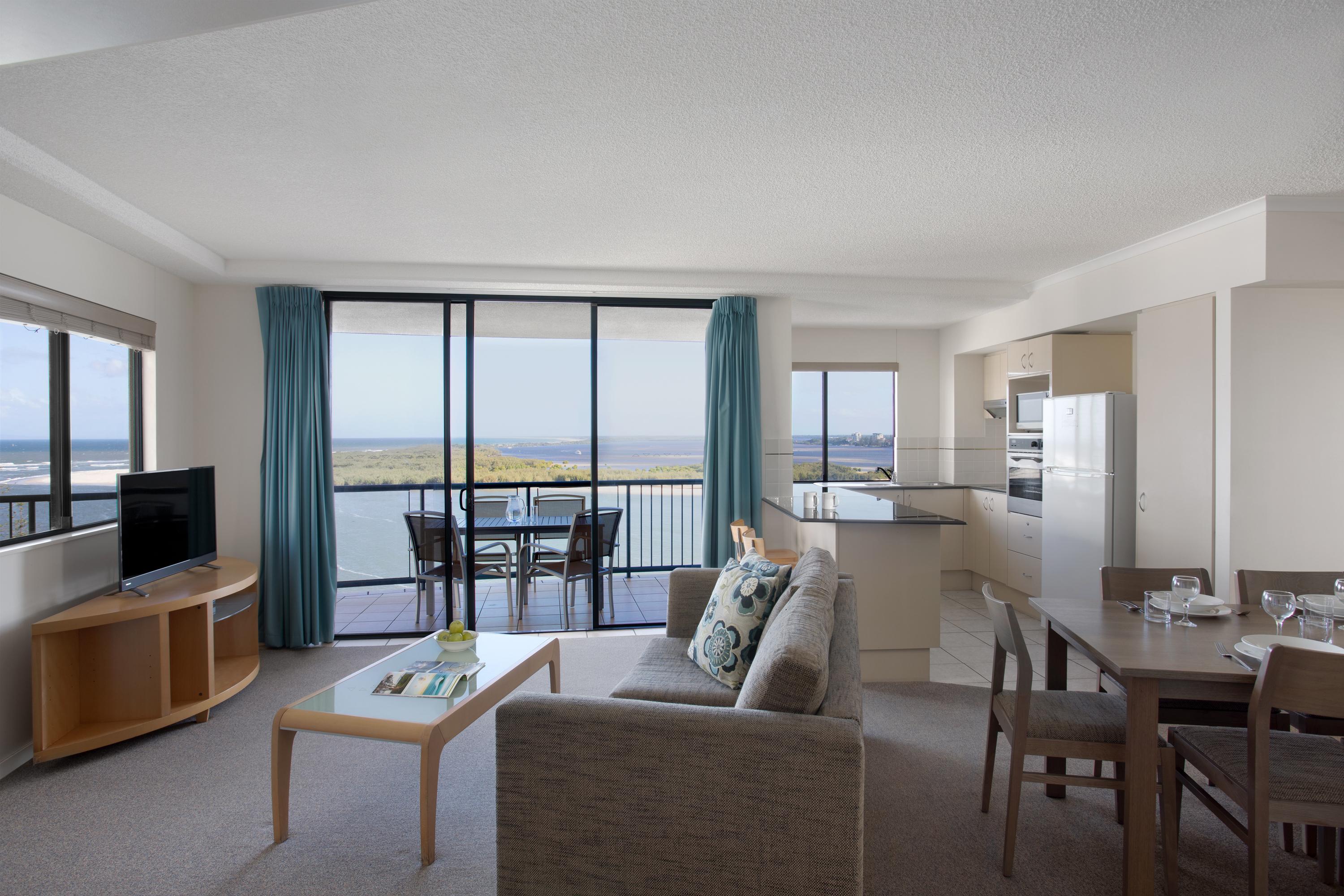 Aparthotel Breakfree Grand Pacific Caloundra Exterior foto