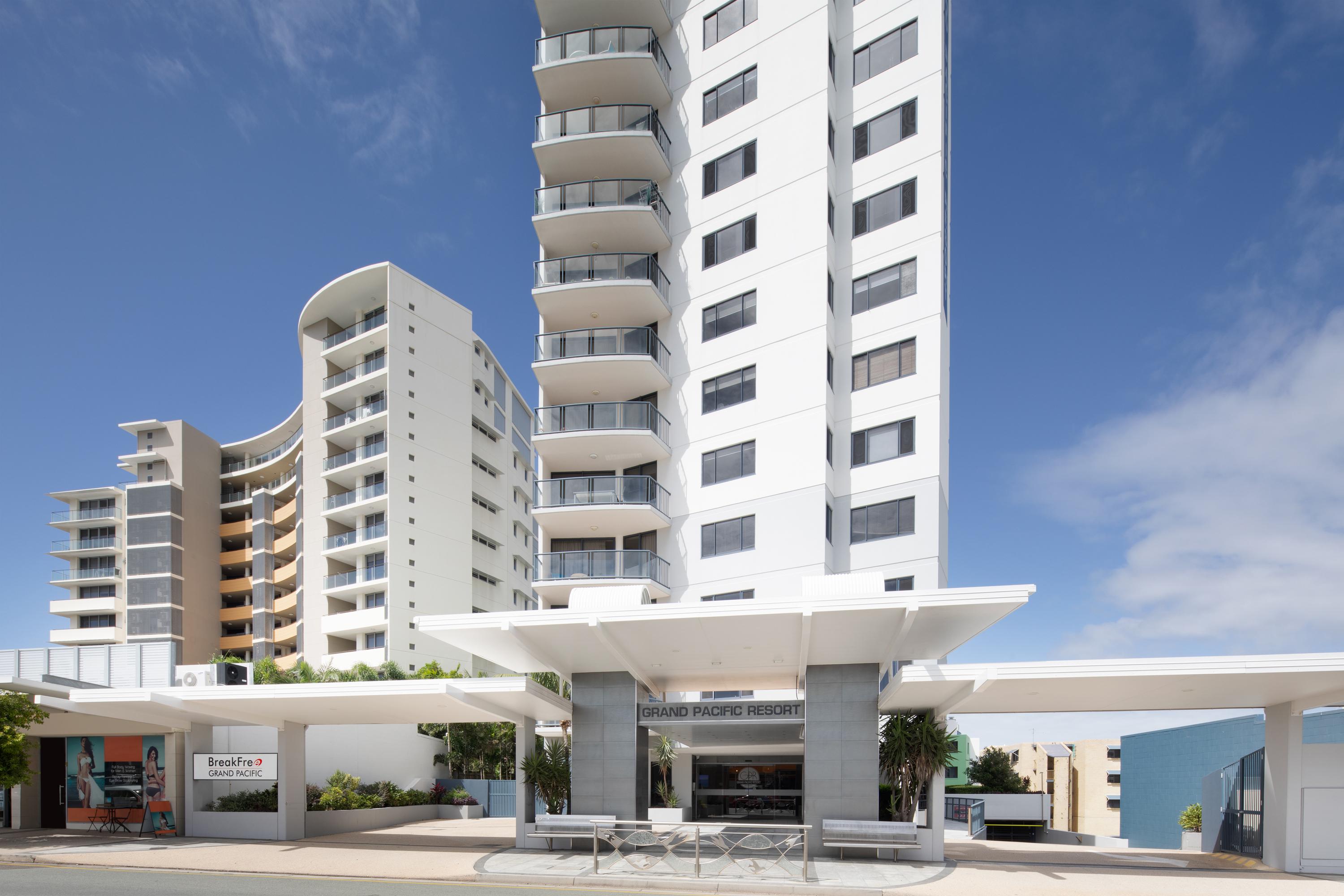 Aparthotel Breakfree Grand Pacific Caloundra Exterior foto