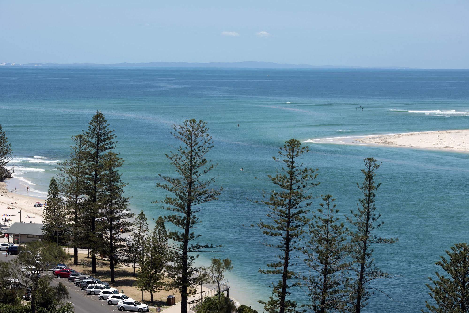 Aparthotel Breakfree Grand Pacific Caloundra Exterior foto